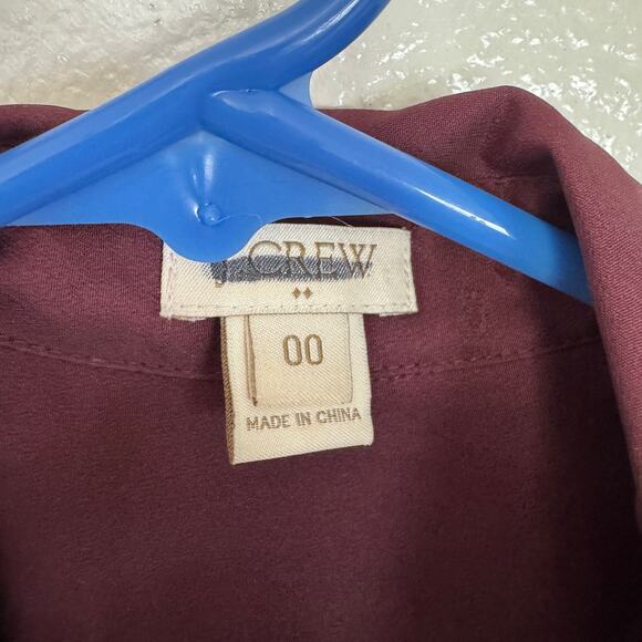 J.Crew Sleeveless Blouse WMNS 00 Dark Maroon Hidden Placket Button Up Collared - Picture 3 of 7